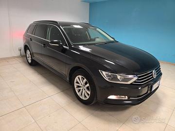 Volkswagen Passat Variant 1.6 TDI Comfortline Blue
