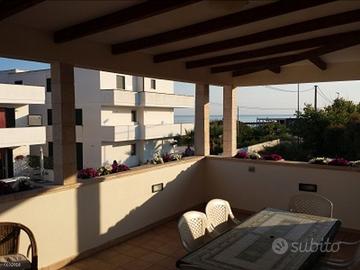 VILLETTA VISTAMARE A 50m SPIAGGIA DI LIDO MARINI