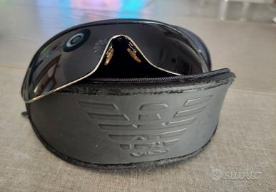 Occhiali da sole per uomo Armani con custodia