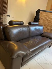Divani vera pelle