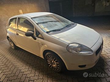 fiat grande punto benzina