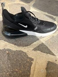 Scarpe Nike air max 270