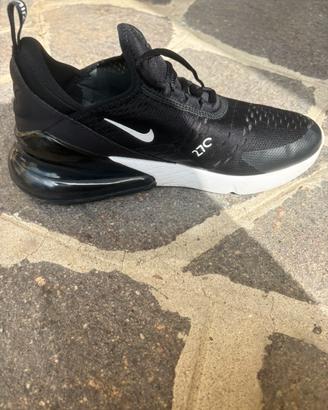 Scarpe Nike air max 270