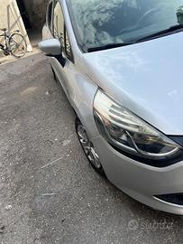 RENAULT CLIO 2013 - 1.500 - 75CV