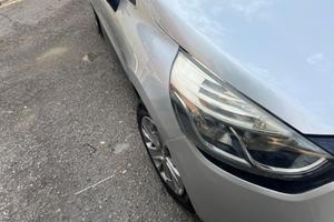 RENAULT CLIO 2013 - 1.500 - 75CV