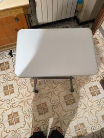 TAVOLINO SERVILETTO/TAVOLINO DA DEGENZA CON RUOTE