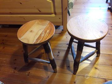 coppia sgabelli  rustici legno