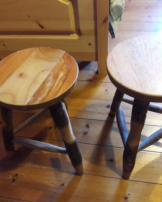 coppia sgabelli  rustici legno