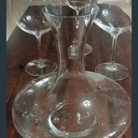 14 calici (tre misure diverse)+ Decanter 