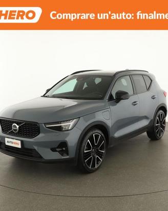 VOLVO XC40 YP45129
