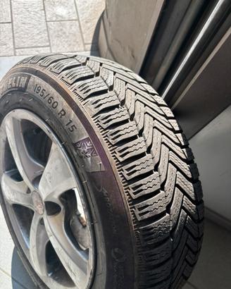 Gomme 195/65/15 toyota celica