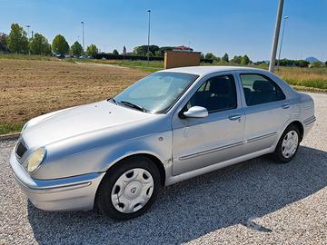 Lancia Lybra 1.9 jtd