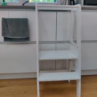 Torre montessoriana bianca