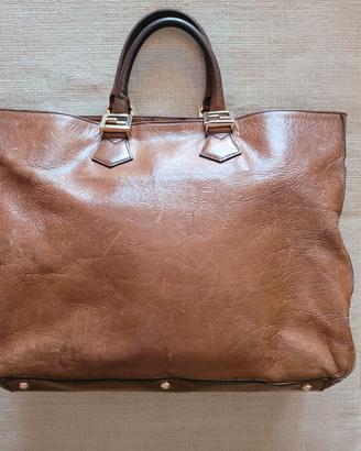 Fendi Vintage Tote in pelle marrone con fibbie FF