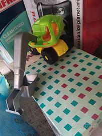 Escavatore giocattolo