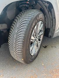 4 Pneumatici Usati 215/65 R17 - 99H - INVERANALI