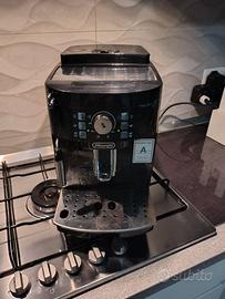 Macchina caffè De longhi Magnifica S