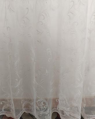 Tenda in tulle ricamato cm. 300x295 colore bianco