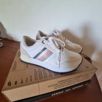 Tommy Hilfiger nr.38