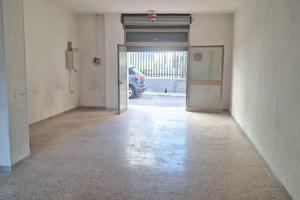 NEGOZIO A BARLETTA