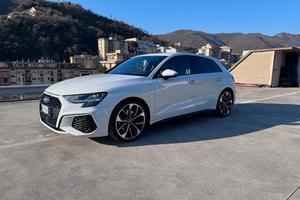 Audi A3 S-Line Sportback 35 1.5 tfsi 150cv