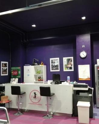 Desk reception