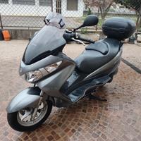 Scooter Suzuki Burgman 200
