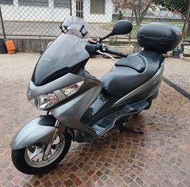 Scooter Suzuki Burgman 200