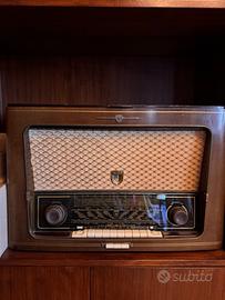 Radio vintage Wega anni ’50 con giradischi origina