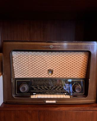 Radio vintage Wega anni ’50 con giradischi origina