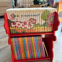 Collezione Pimpa: 24 DVD e 24 libri con libreria