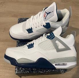 Jordan 4 Retro Midnight Navy