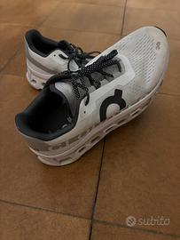 Scarpe running On CLOUDMONSTER