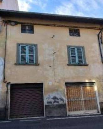 Immobile in asta di 308 m² a Leffe