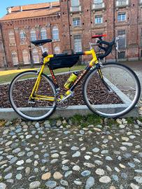 Bicicletta da corsa Mata 56 forcelle carbon