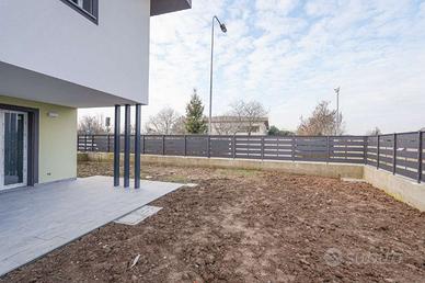 VILLA BIFAMILIARE A COLOGNO AL SERIO