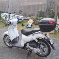 Scarabeo 50 4 tempi