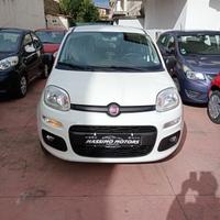 Fiat Panda 1.2 Lounge uconnect,pari al nuovo.