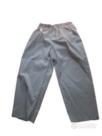 Pantaloni Generici