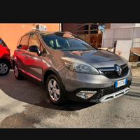 Renault Scenic 1.5 dci  110 CV 