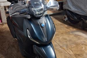 Piaggio Beverly 400 - 2022