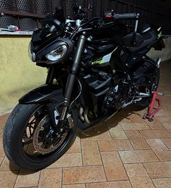 Street triple rs2025
