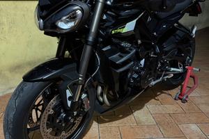 Street triple rs2025