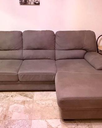 Divano a letto con penisola