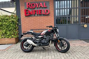 Royal Enfield Guerrilla 450 APEX BLACK