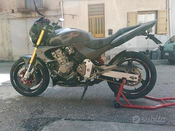 Honda hornet 600
