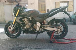 Honda hornet 600
