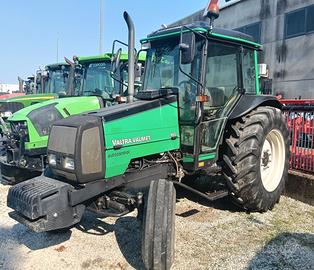 VALTRA 900-2