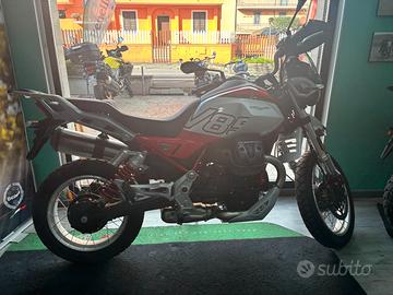 Moto Guzzi V85 TT E5+ 1°RATA FRA 6 MESI