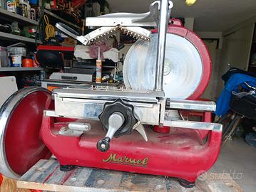 Affettatrice a volano "MARVEL"